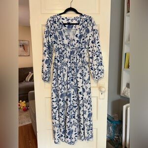 Small Floral Maxi Dress NWOT